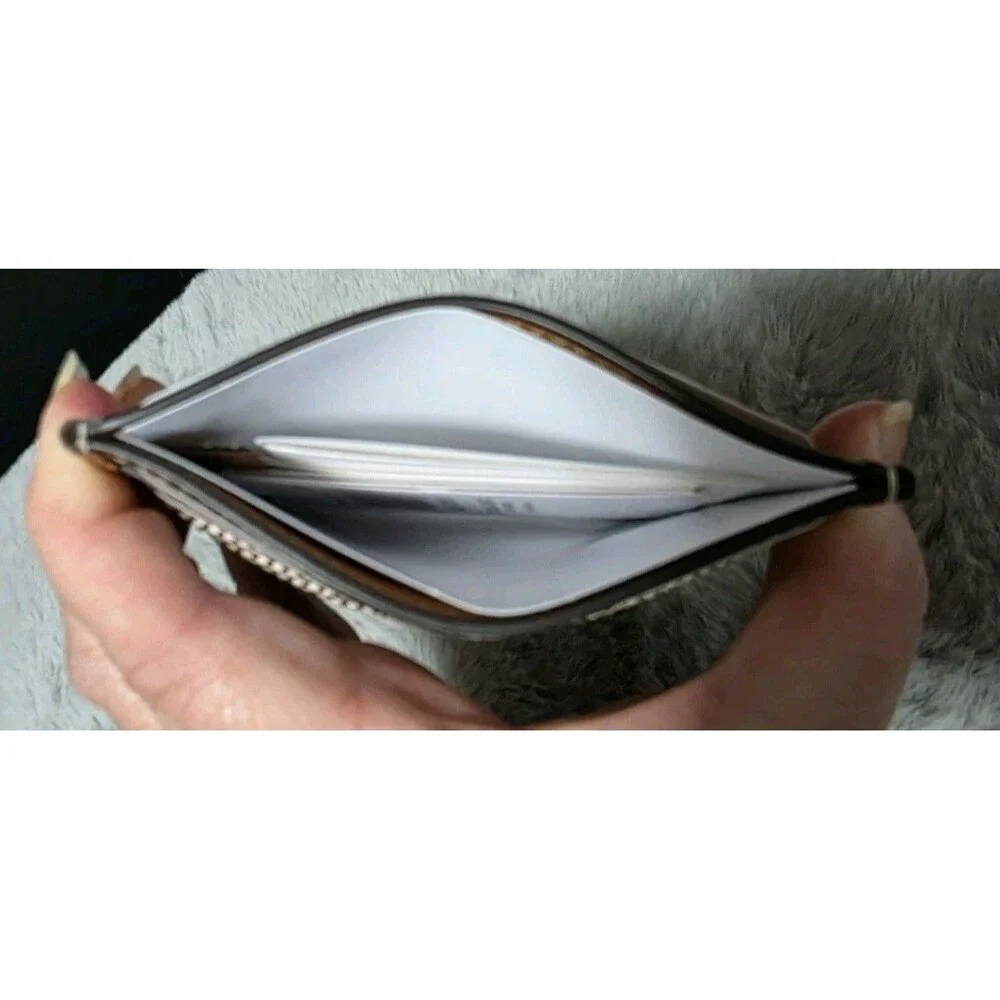 Coach Essential Card Case Crystal -nwt